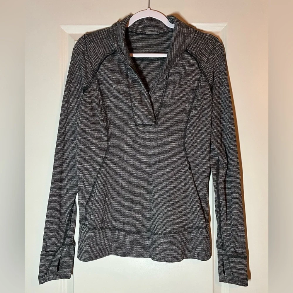 Lululemon Think Fast Pullover in Coco Pique Black / Black Size 10